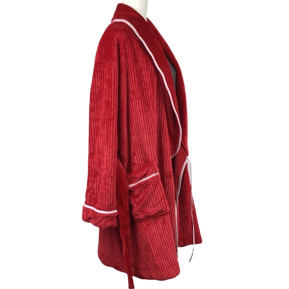 Kate Spade Chenille Wrap Long Sleeve Robe - Picture 2 of 9